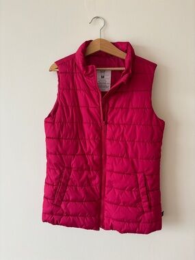 GAP Hot Pink Quilted Puffer Vest - Women's M
